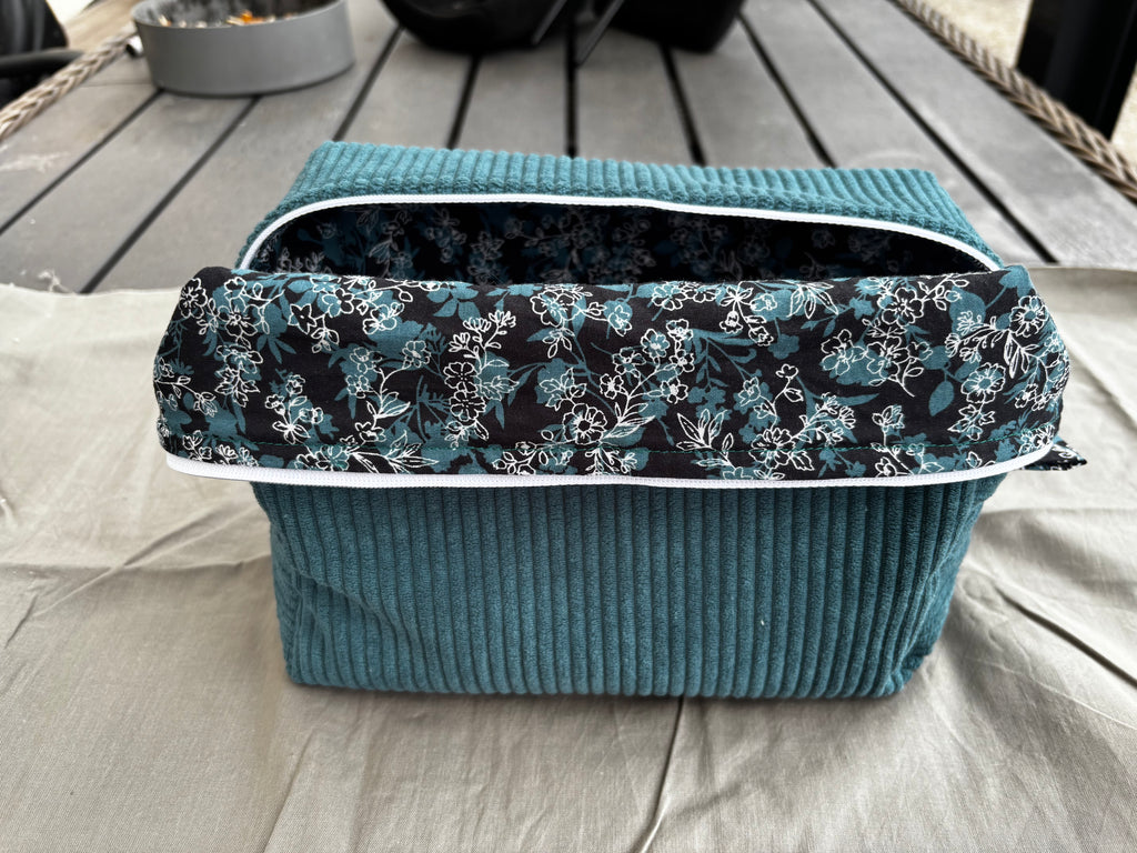 Trousse de toilette en velours côtelé — Fait Main